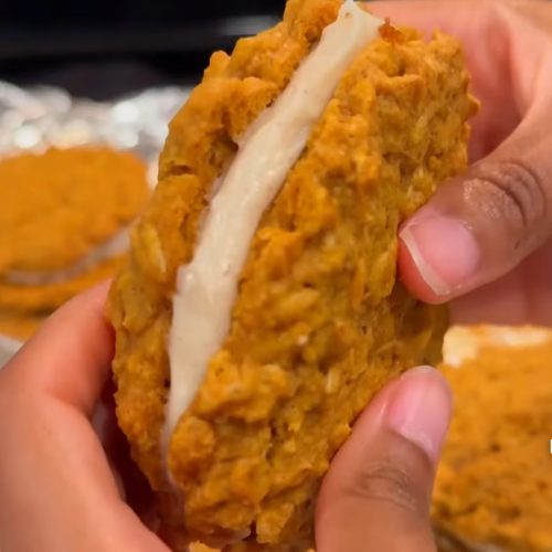 Pumpkin Oatmeal Cream Pies